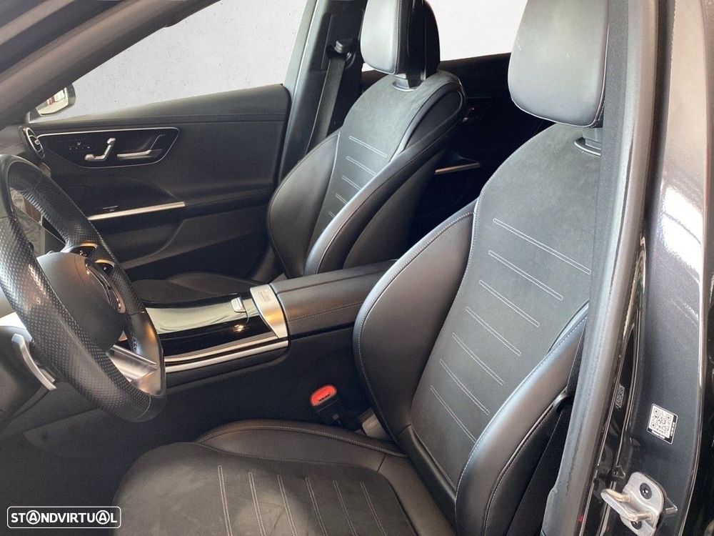 Mercedes-Benz C 300 — fotografia 16