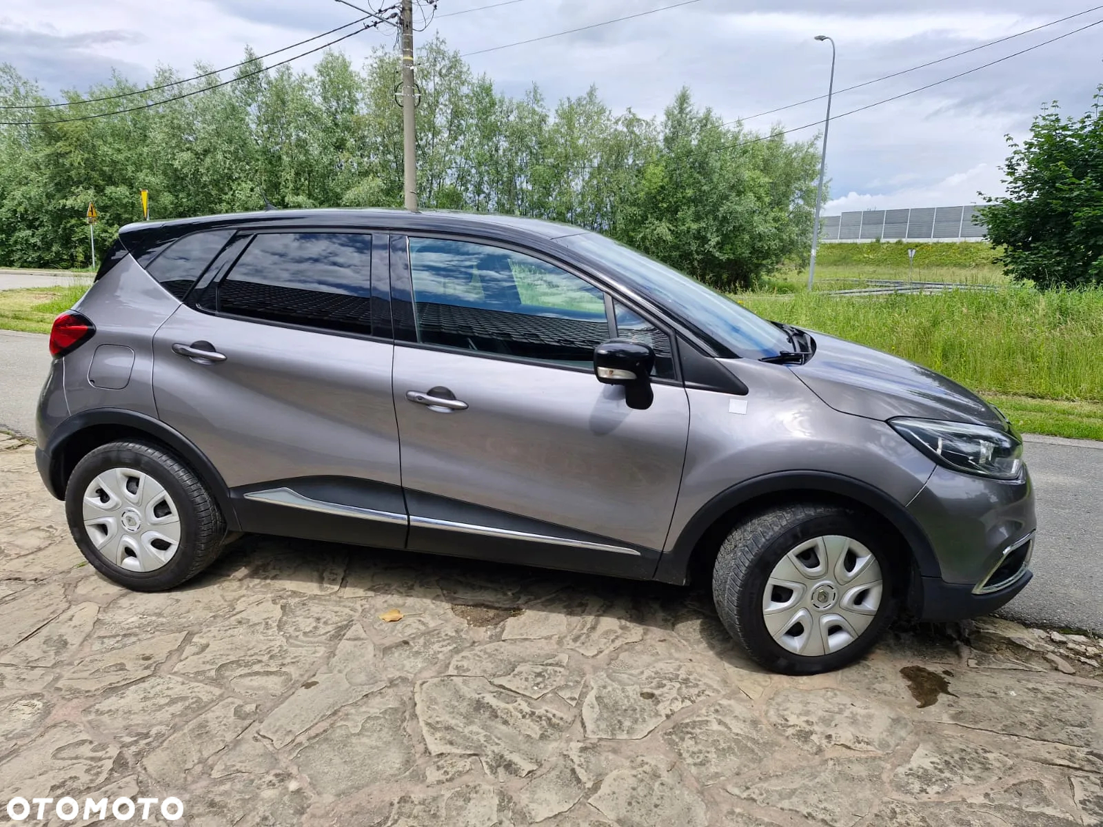 Renault Captur 1.2 TCe Helly Hansen EDC - 22