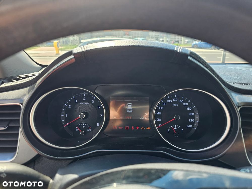 Kia XCeed 1.5 T-GDI M - 10