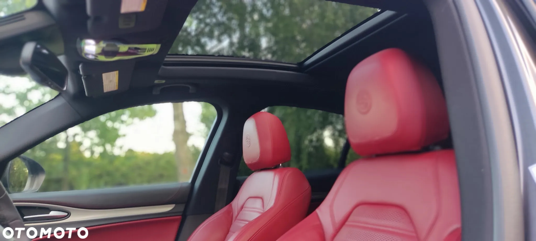Alfa Romeo Stelvio 2.0 Turbo 16V AT8-Q4 Veloce Ti - 10