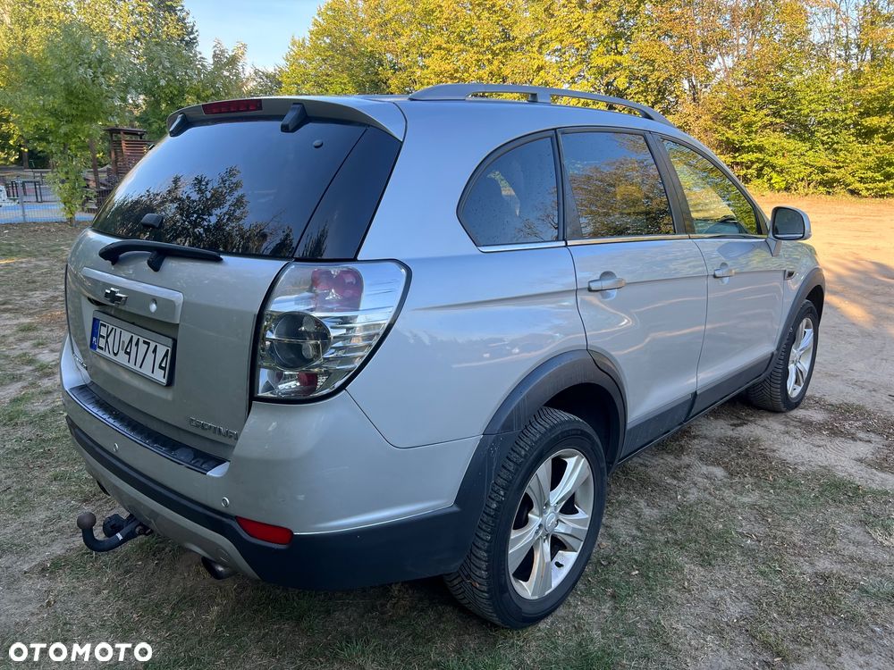 Chevrolet Captiva 2.2 d LTZ - 9