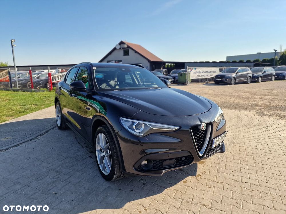 Alfa Romeo Stelvio 2.2 16V AT8 Q4 Intensa - 7