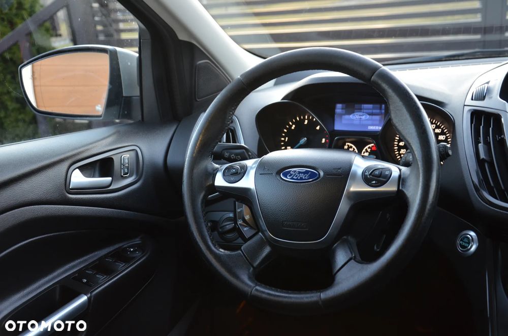 Ford Kuga 2.0 TDCi 4x4 Titanium - 32