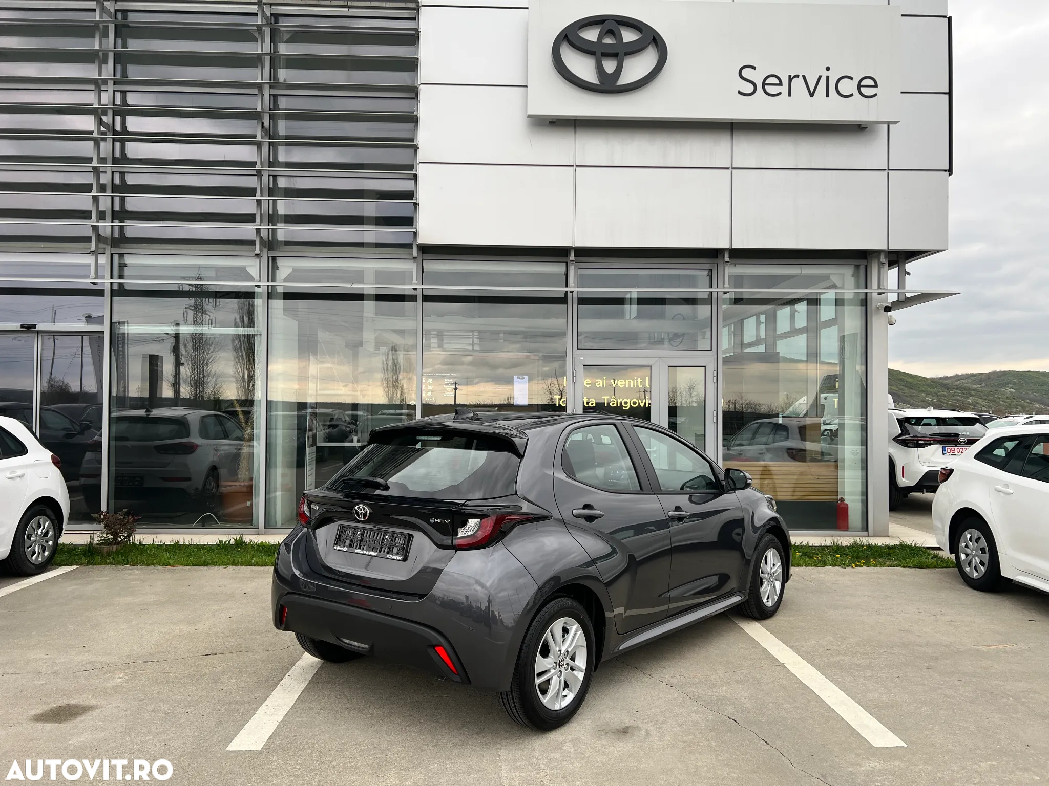 Toyota Yaris 1.5 116 CP HEV Active - 3