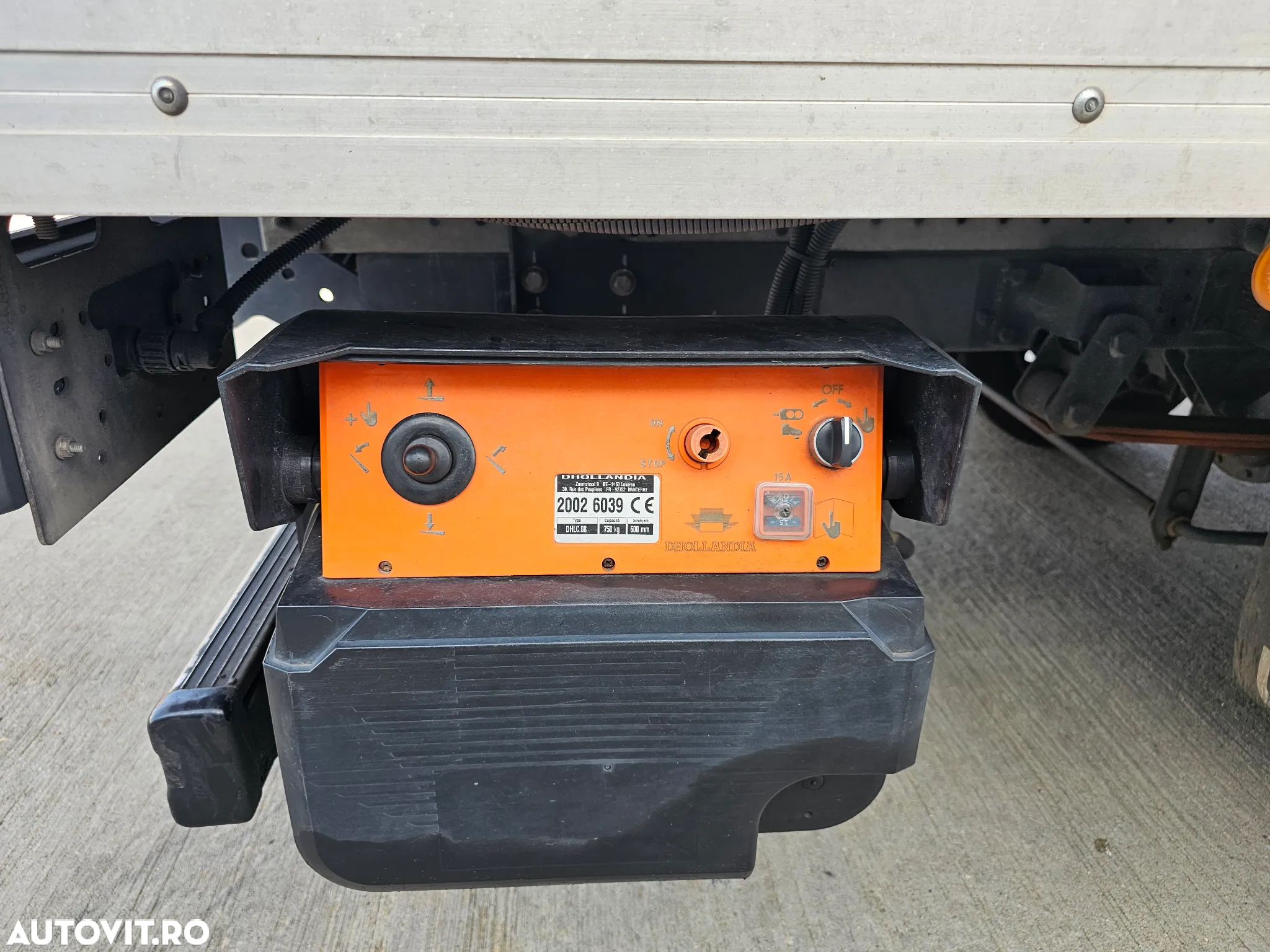 Iveco Daily 35 C14, punte dubla spate+lift - 8