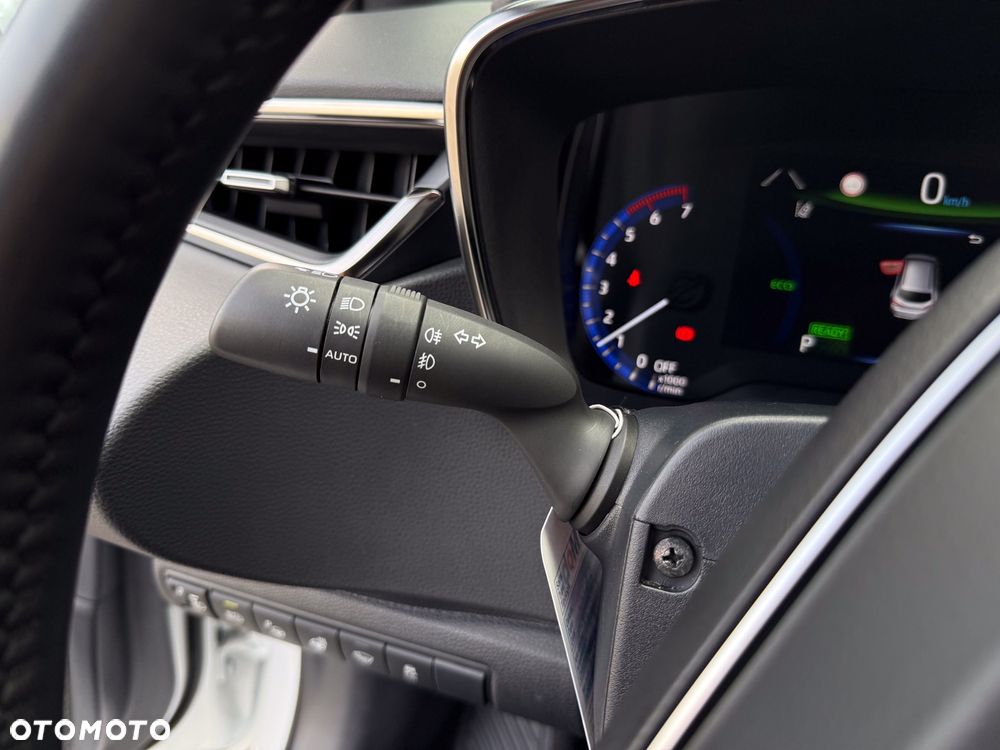 Suzuki Swace 1.8 Hybrid CVT Comfort+ - 29