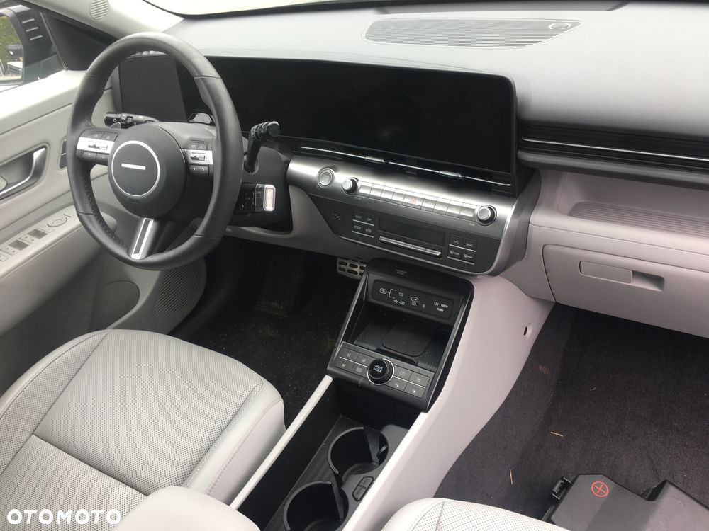 Hyundai Kona 1.6 GDI Hybrid Comfort DCT - 11