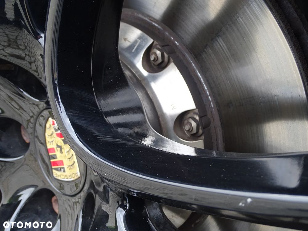 Porsche Cayenne - 13