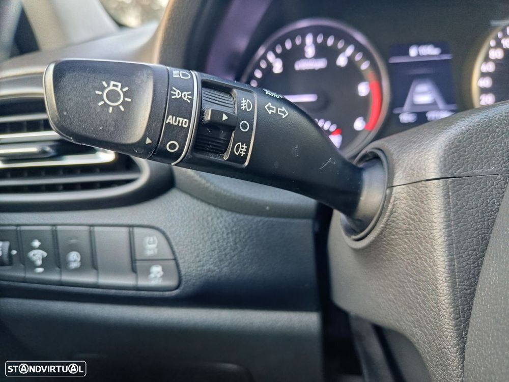 Hyundai i30 1.6 CRDI STyle Plus - 23