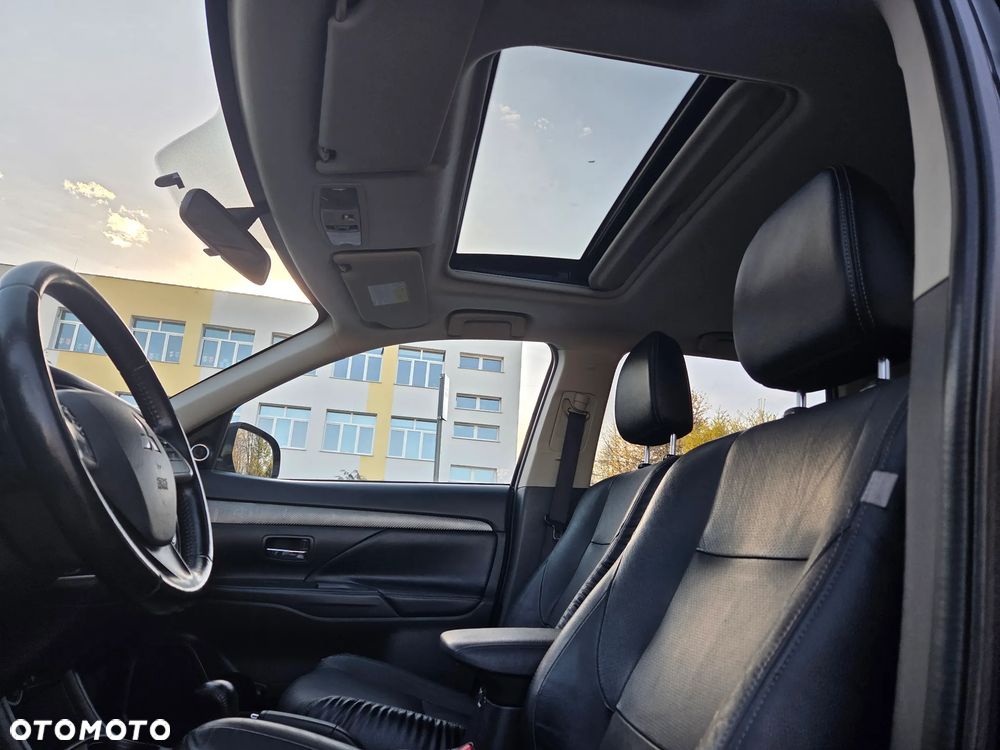 Mitsubishi Outlander 2.0 Intense + - 13