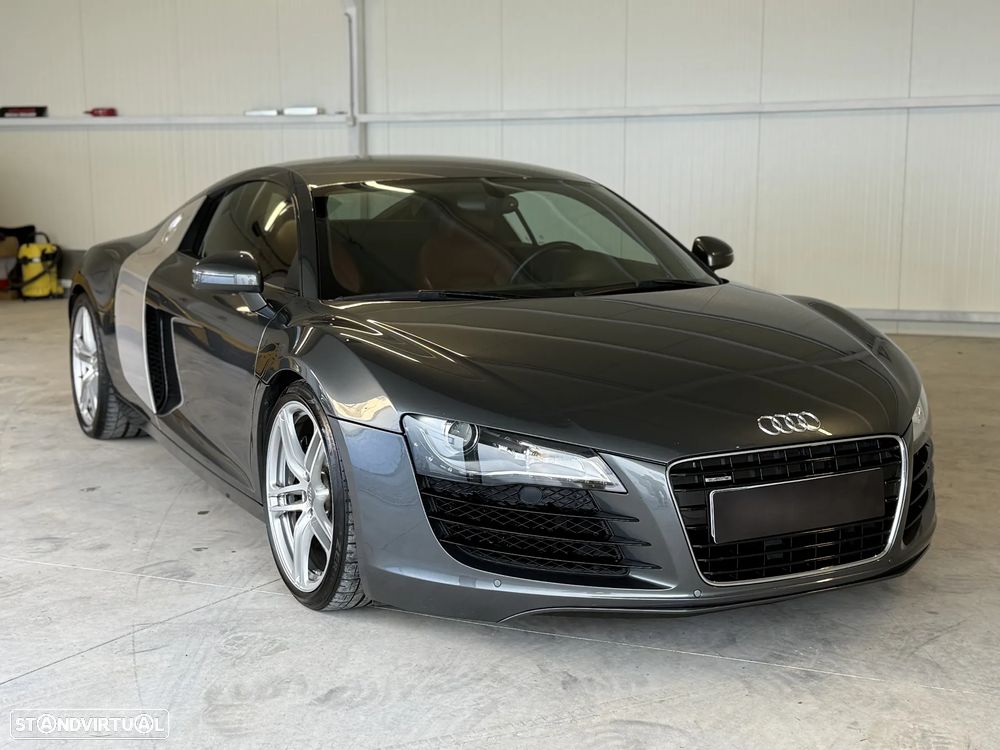 Audi R8 Coupé 4.2 FSI quattro R tronic - 47