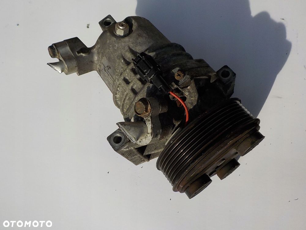 NISSAN NOTE I LIFT 1.6 16V SPRĘŻARKA POMPA KLIMATYZACJI 92600CJ73A - 1