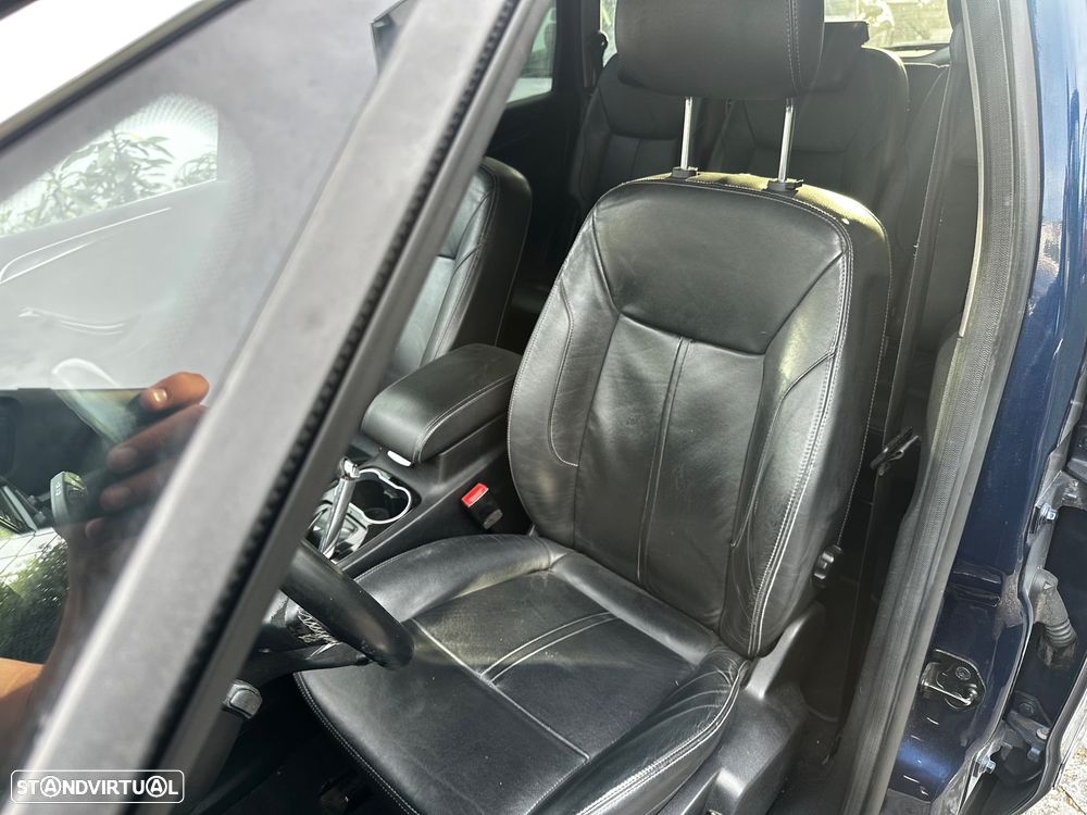 Ford S-Max 2.0 TDCi DPF Titanium - 8