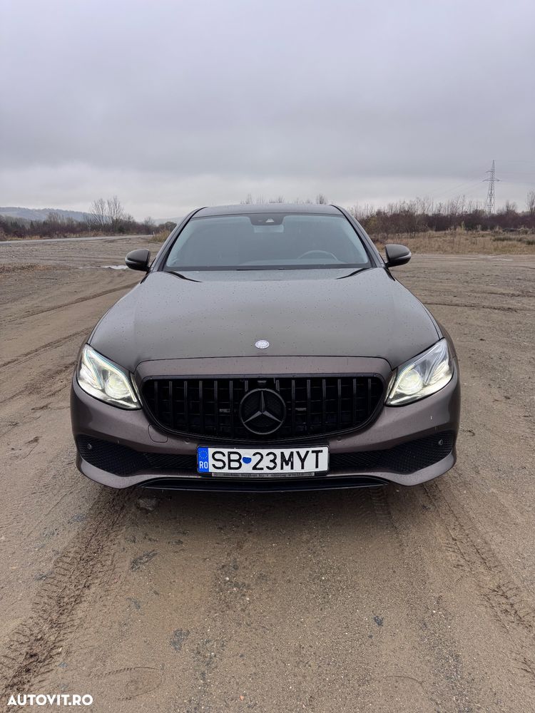 Mercedes-Benz E 220 d Aut. - 2