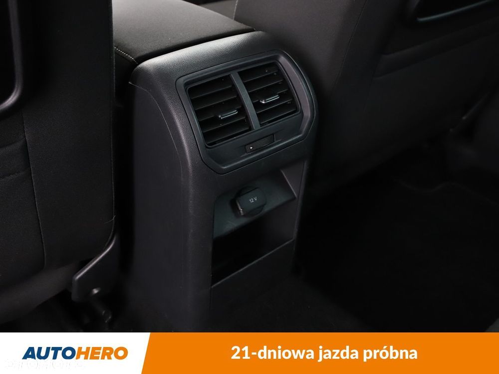 Volkswagen Golf Sportsvan - 34