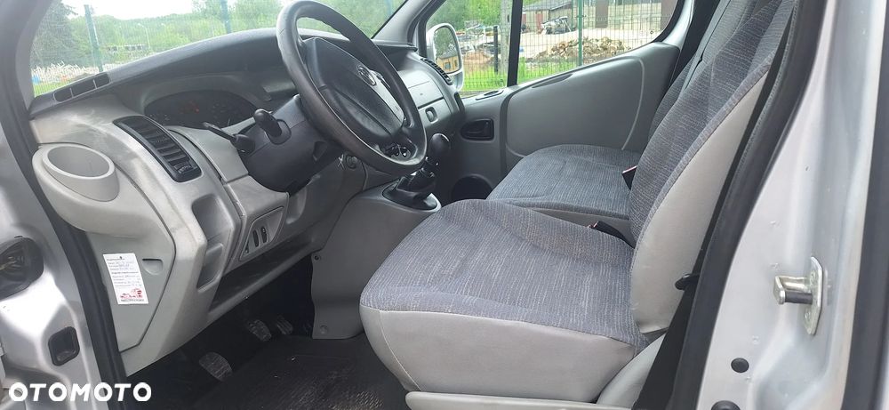 Renault Trafic - 11