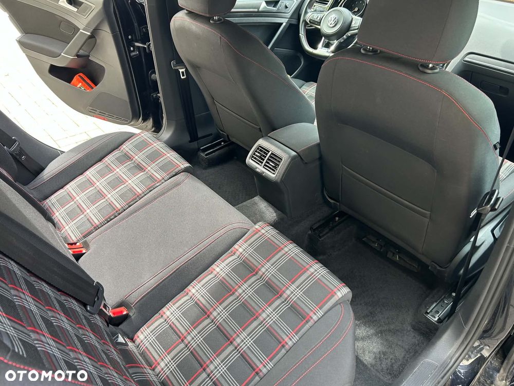 Volkswagen Golf 2.0 TSI BMT GTI Performance - 14