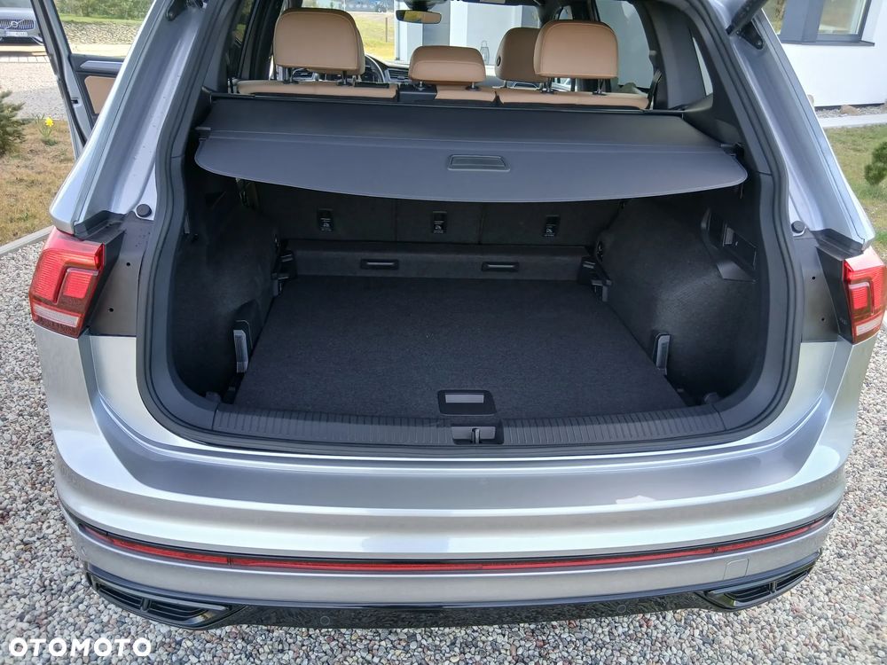 Volkswagen Tiguan - 32