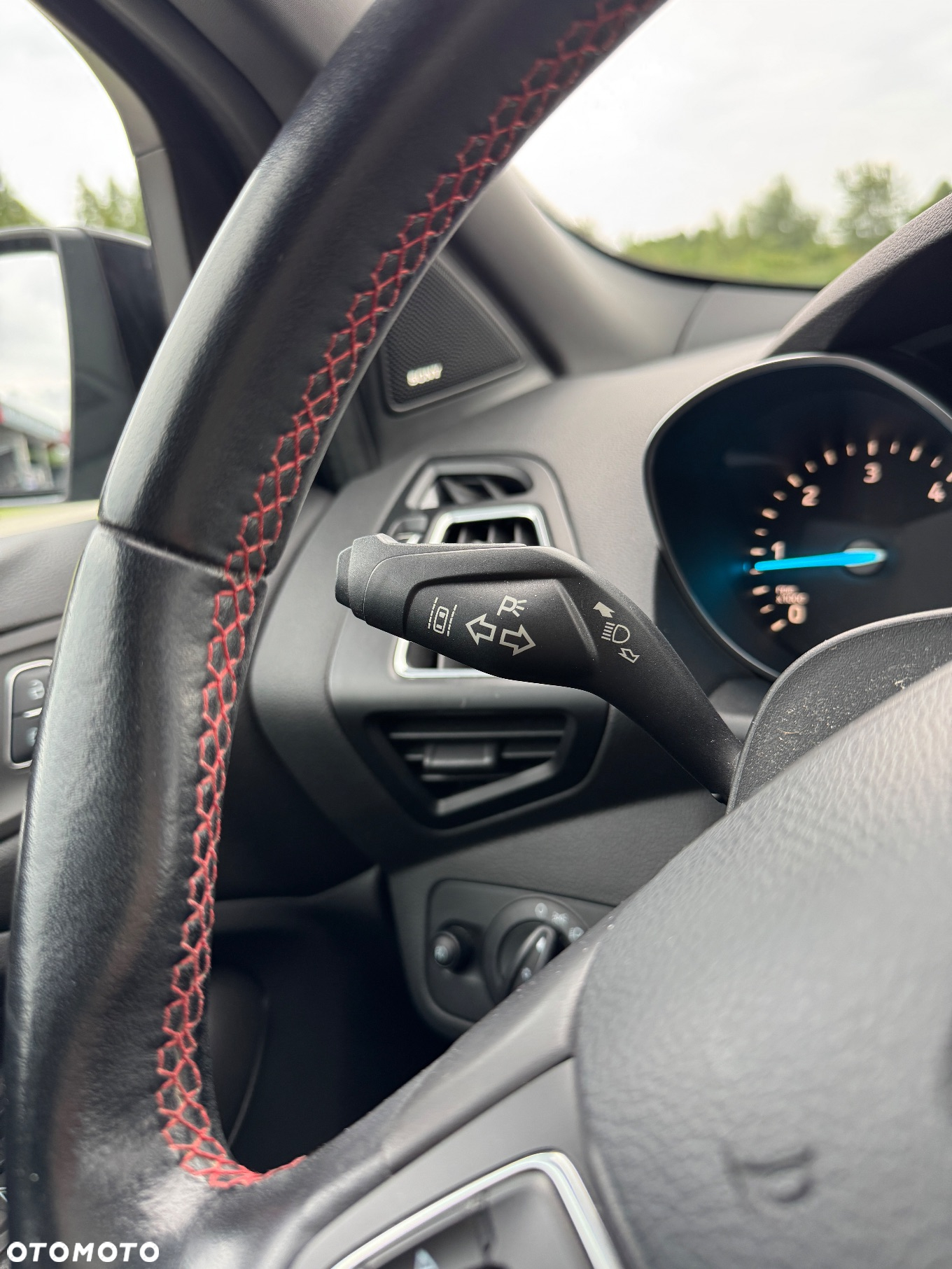Ford Kuga - 29