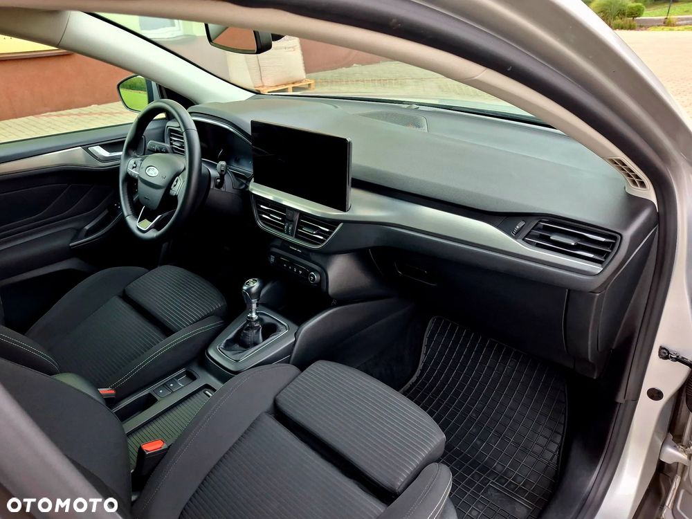 Ford Focus 1.5 EcoBlue STart-Stopp-System TITANIUM - 22