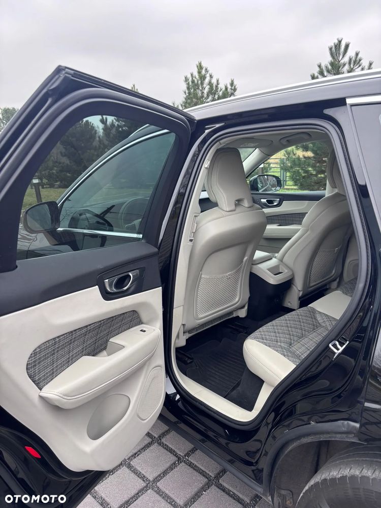 Volvo XC 60 - 22