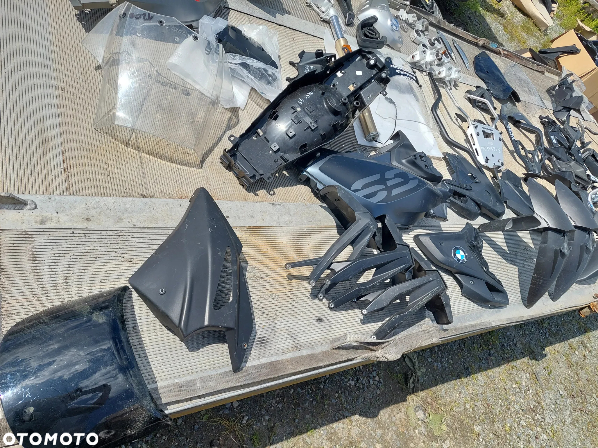 BMW R 1200 GS R 1250 GS owiewka czasza lampa szyba bok boczek lusterko laga półka gmole - 3