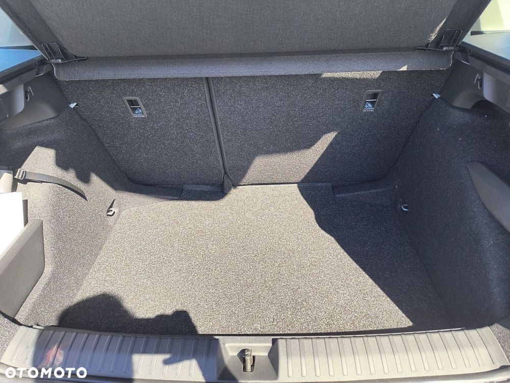 Skoda Kamiq 1.0 TSI Drive DSG - 17