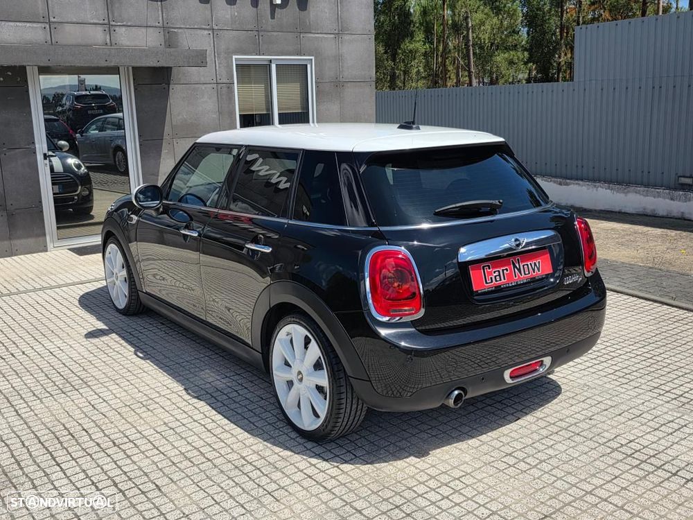 MINI 5 Portas Cooper D Auto - 14