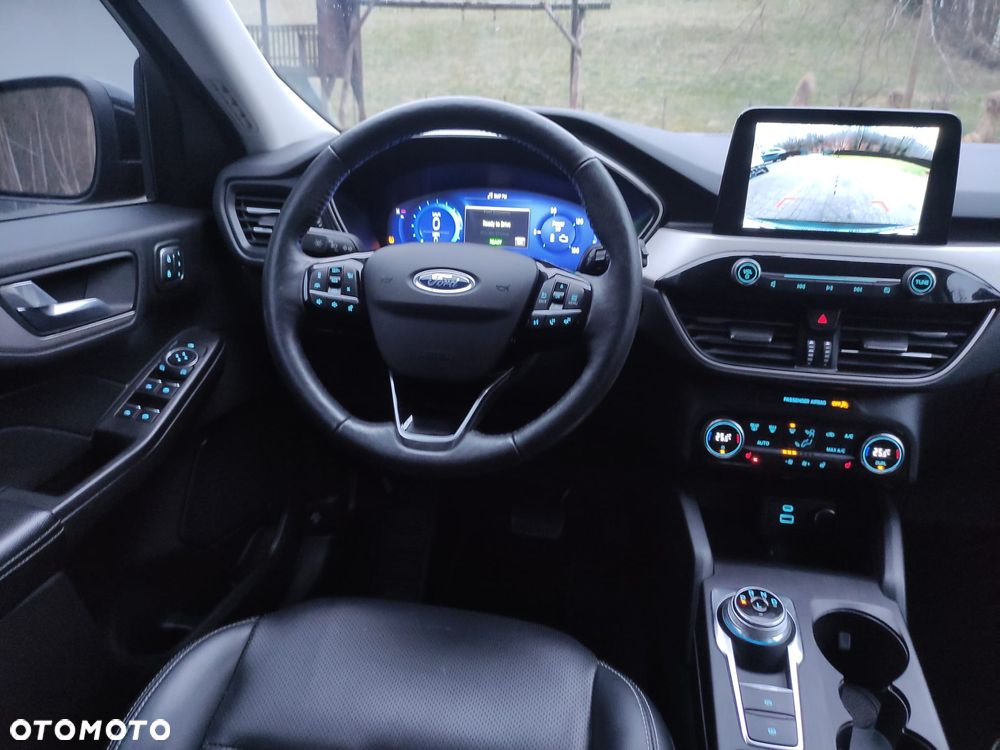 Ford Kuga - 18