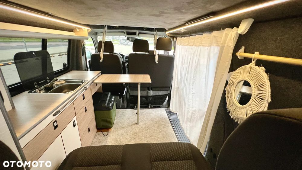 Volkswagen Transporter T5 TDI L2 - 28