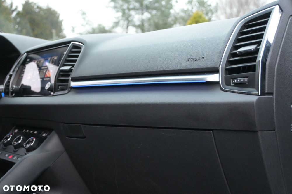 Skoda Karoq 1.5 TSI ACT DSG Ambition - 32