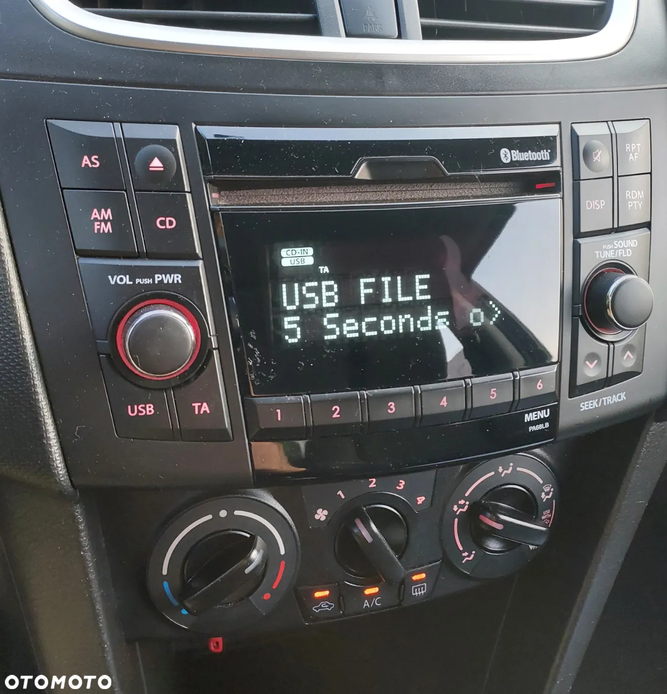 Suzuki Swift 1.2 Premium - 8