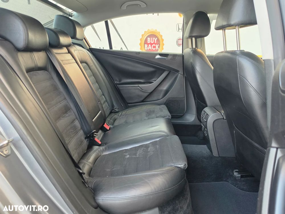 Volkswagen Passat 2.0TDI Highline DPF - 11