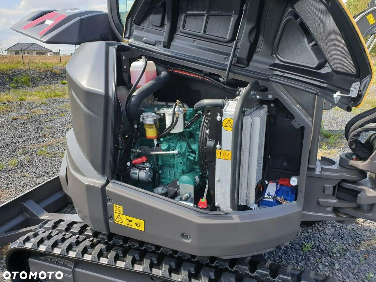 Volvo ECR40F KLIMATYZACJA NOWA DOSTĘPNA OD RĘKI, SZYBKOZŁĄCZE, DŁUGIE RAMIĘ, OBRÓT W OBRYSIE, ŁYŻKI: 300, 600, 1200MM SKARPOWA HYDRAULICZNA STEROWANA Z JOYSTICKA - 29