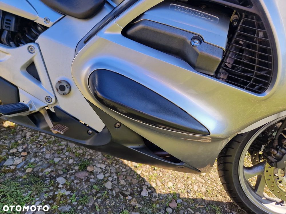 Honda ST - 15