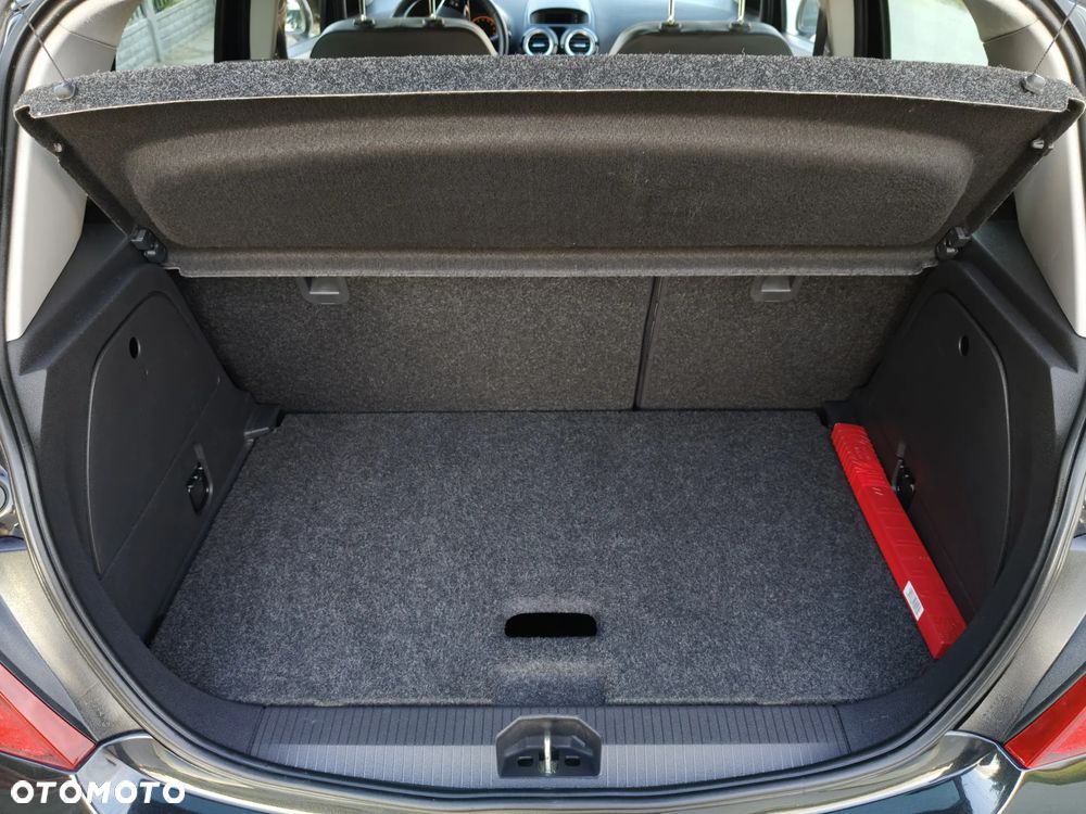 Opel Corsa 1.4 16V Color Elegance - 14
