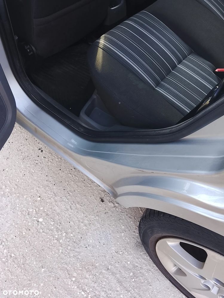 Ford Focus 1.8 TDCi Ghia - 15
