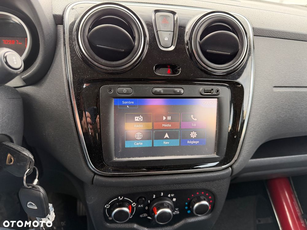 Dacia Lodgy dCi 90 Laureate - 9