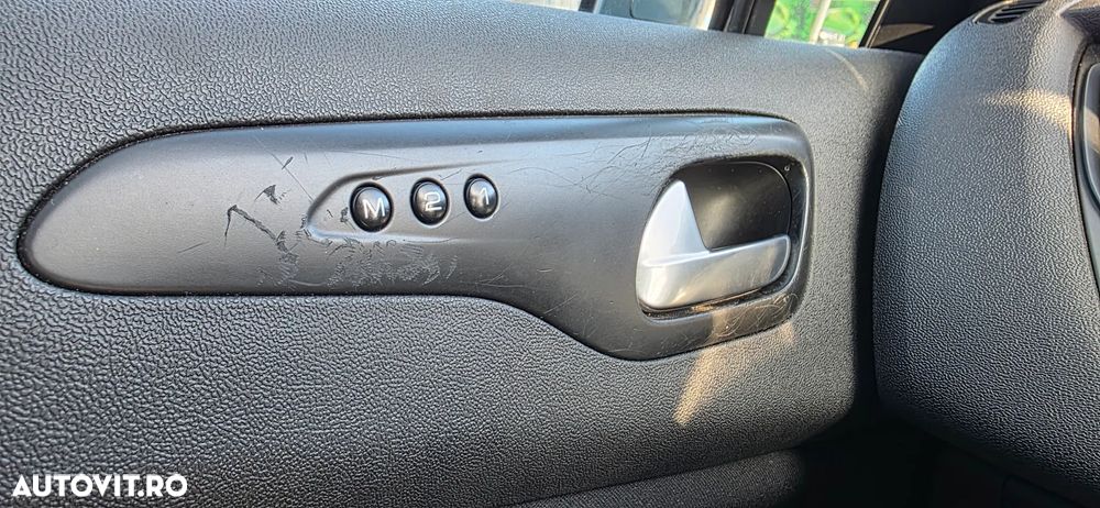 Citroën C5 2.0 HDI BVA6 H3+ Seduction - 11