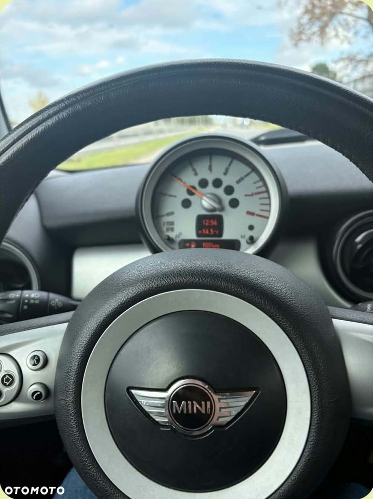 MINI ONE Standard - 7