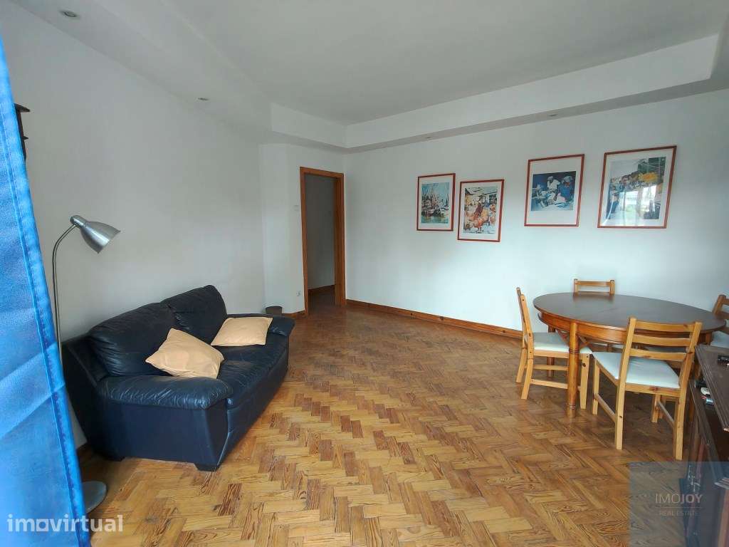 Apartamento T2 em Alvalade - Grande imagem: 2/17