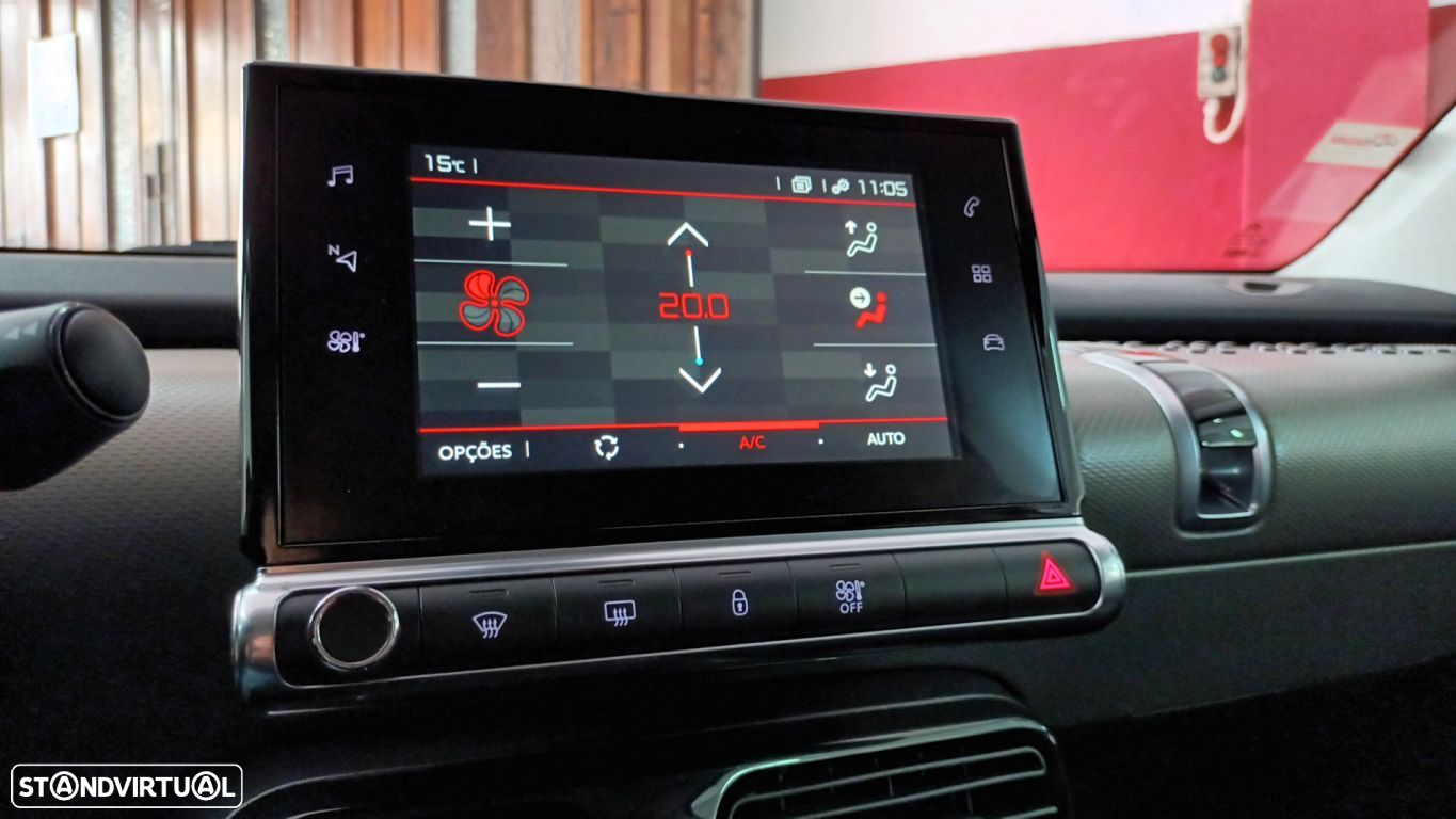 Citroën C4 Cactus 1.2 PureTech Shine EAT6 - 32