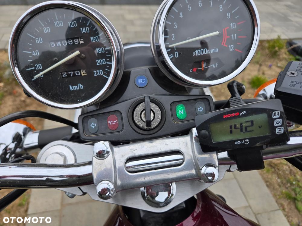 Kawasaki Zephyr - 32