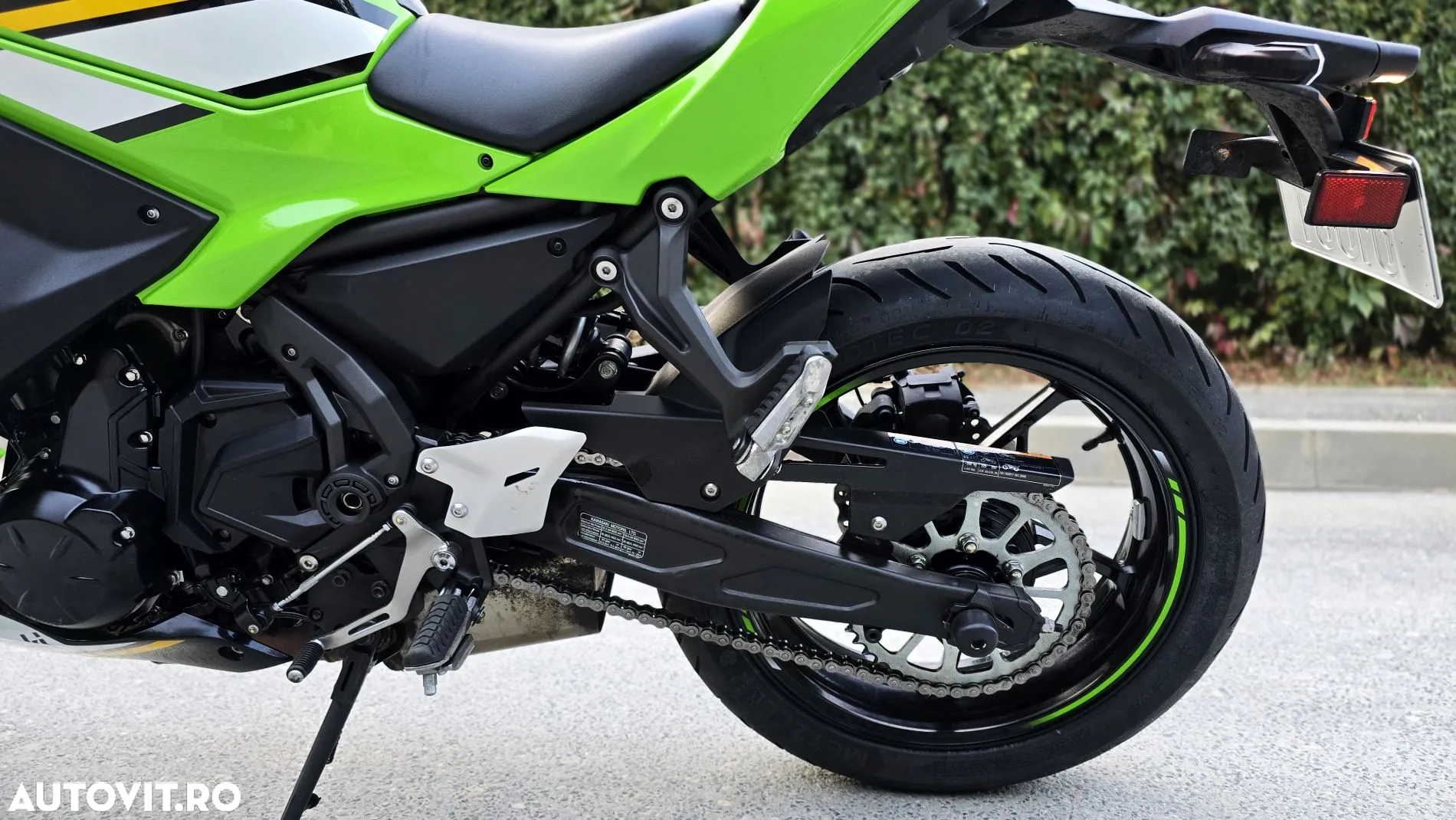 Kawasaki Ninja 650 - 9