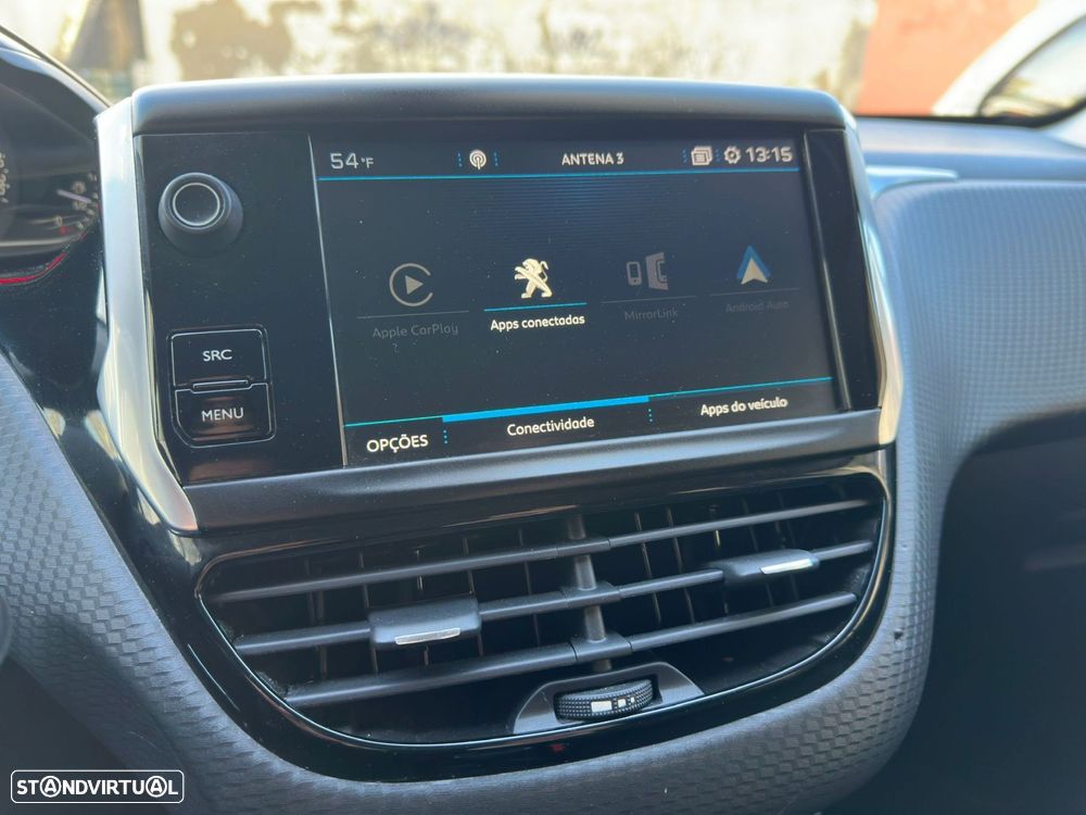 Peugeot 2008 1.2 PureTech Signature EAT6 - 16