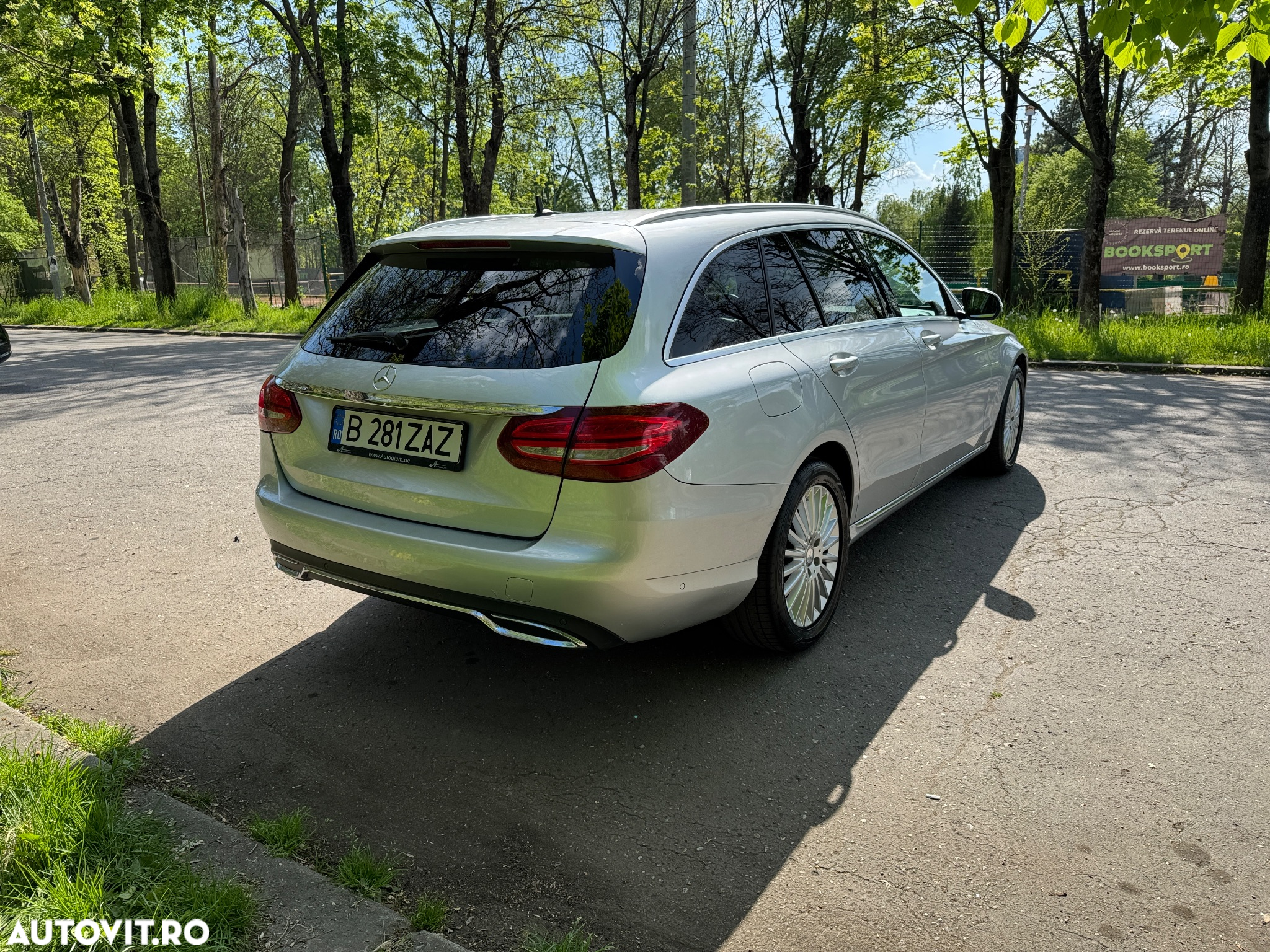 Mercedes-Benz C 220 (BlueTEC) d T 7G-TRONIC Avantgarde - 11
