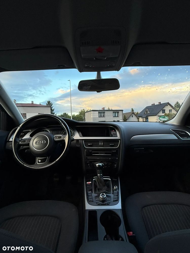 Audi A4 Avant 2.0 TDI - 7