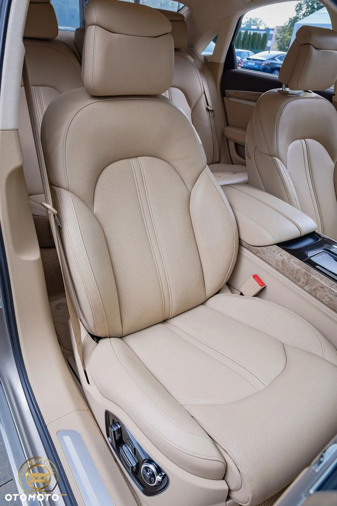 Audi A8 - 28