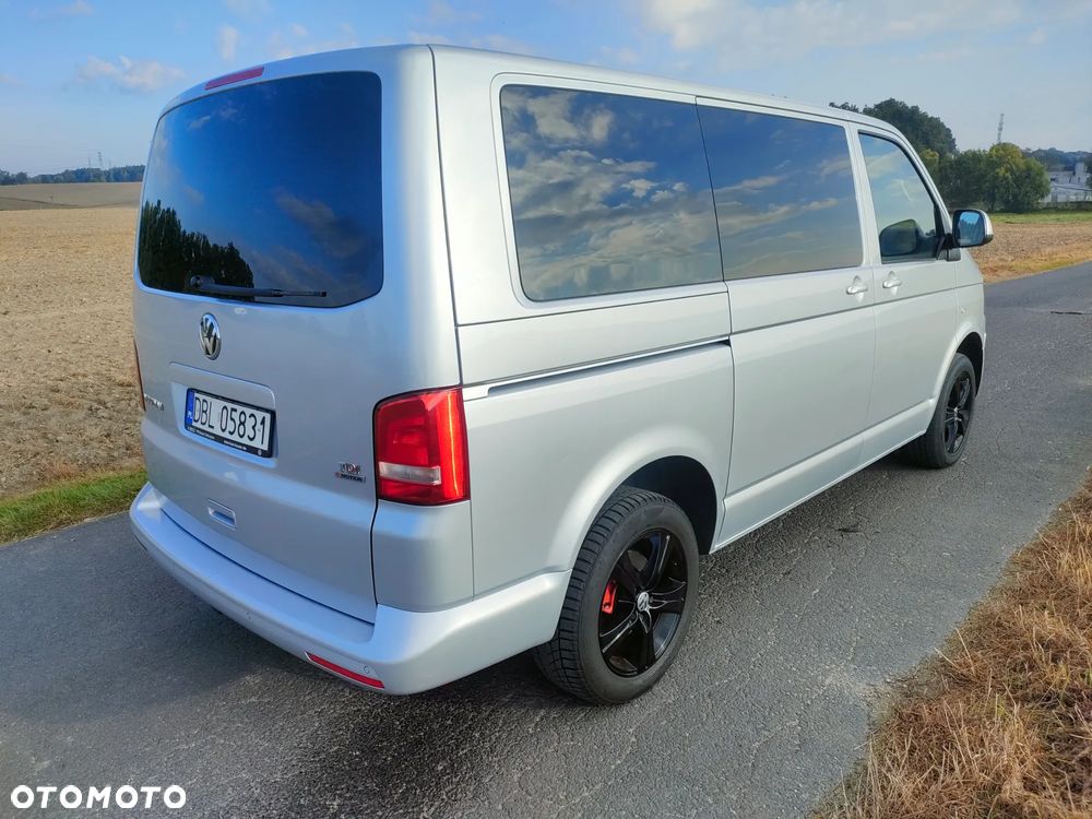 Volkswagen Multivan - 5