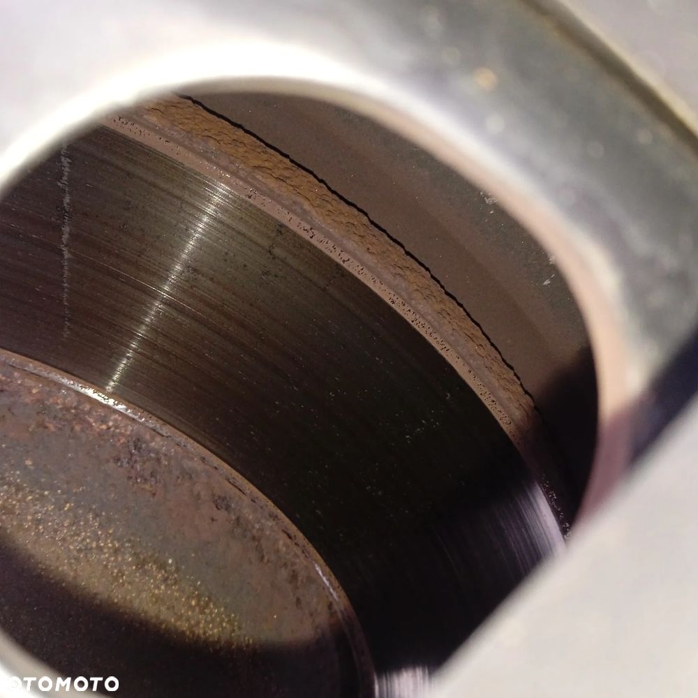 Volkswagen Passat 1.4 TSI BlueMotion Technology Comfortline - 34